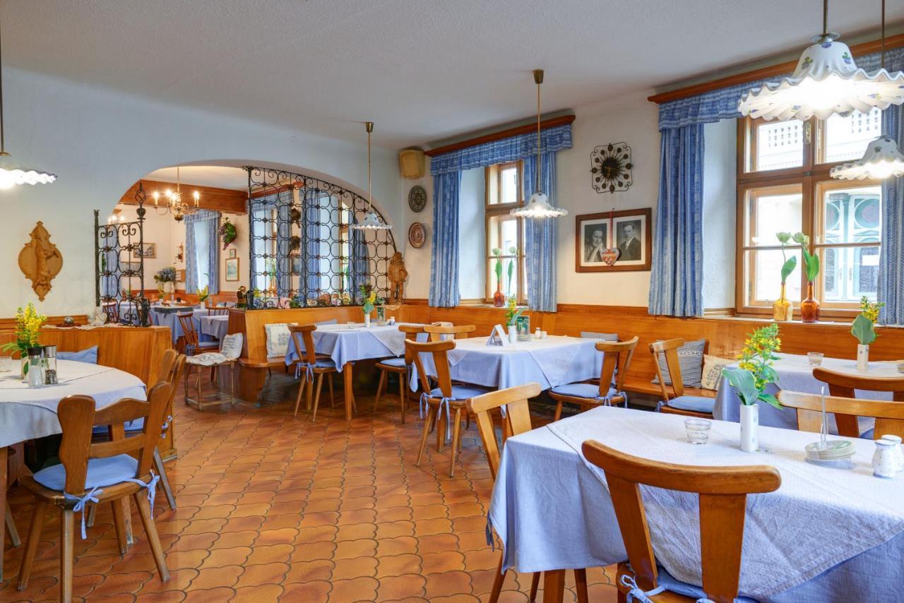 Gasthof Hametner Mit Innviertlerhof Mit Direktem Zugang Zur Therme Mediterrana Durch Unseren Garten! Bad Hall Buitenkant foto