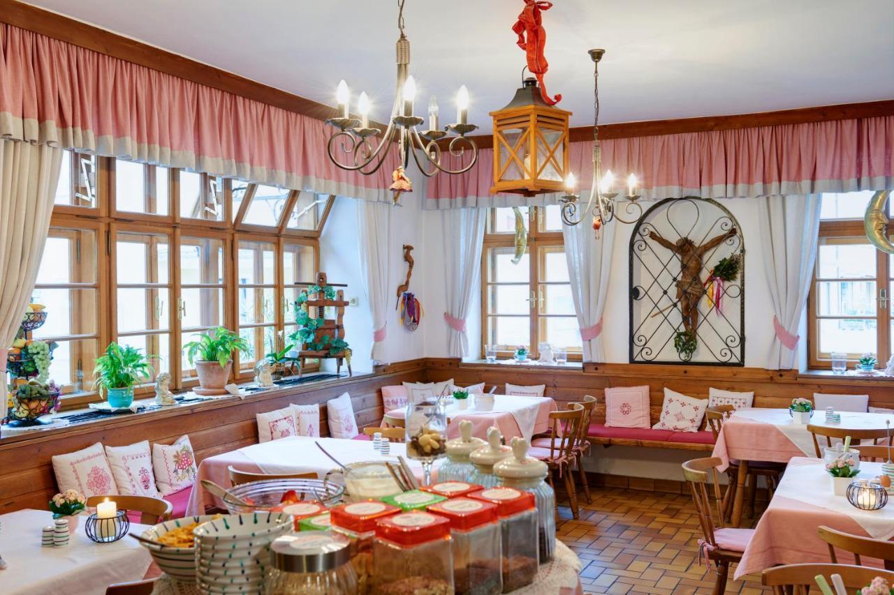 Gasthof Hametner Mit Innviertlerhof Mit Direktem Zugang Zur Therme Mediterrana Durch Unseren Garten! Bad Hall Buitenkant foto