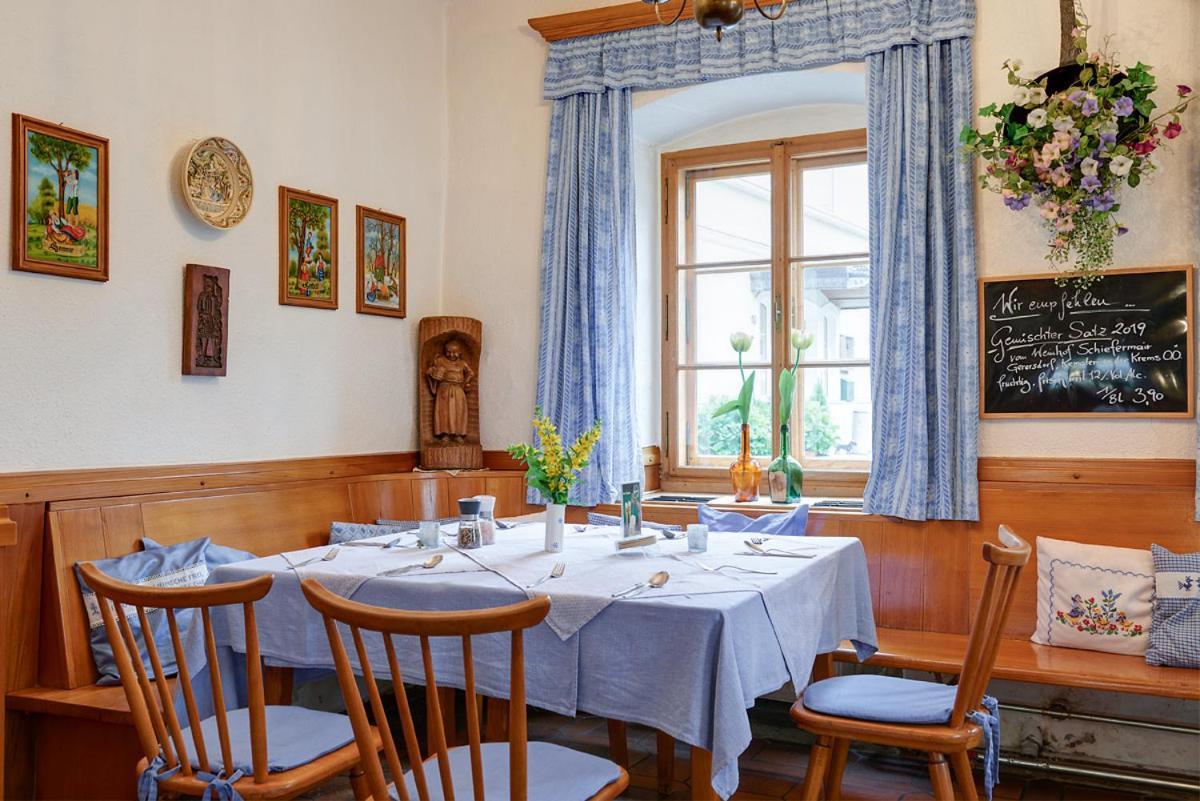 Gasthof Hametner Mit Innviertlerhof Mit Direktem Zugang Zur Therme Mediterrana Durch Unseren Garten! Bad Hall Buitenkant foto
